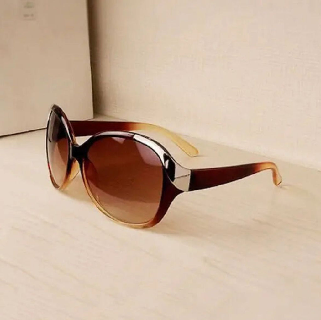 Runbird R167: All-Face Flattering Gradient Sunglasses for Women